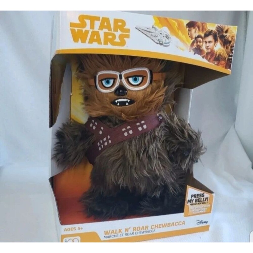 Chewbacca Plush makes sounds and wobbles